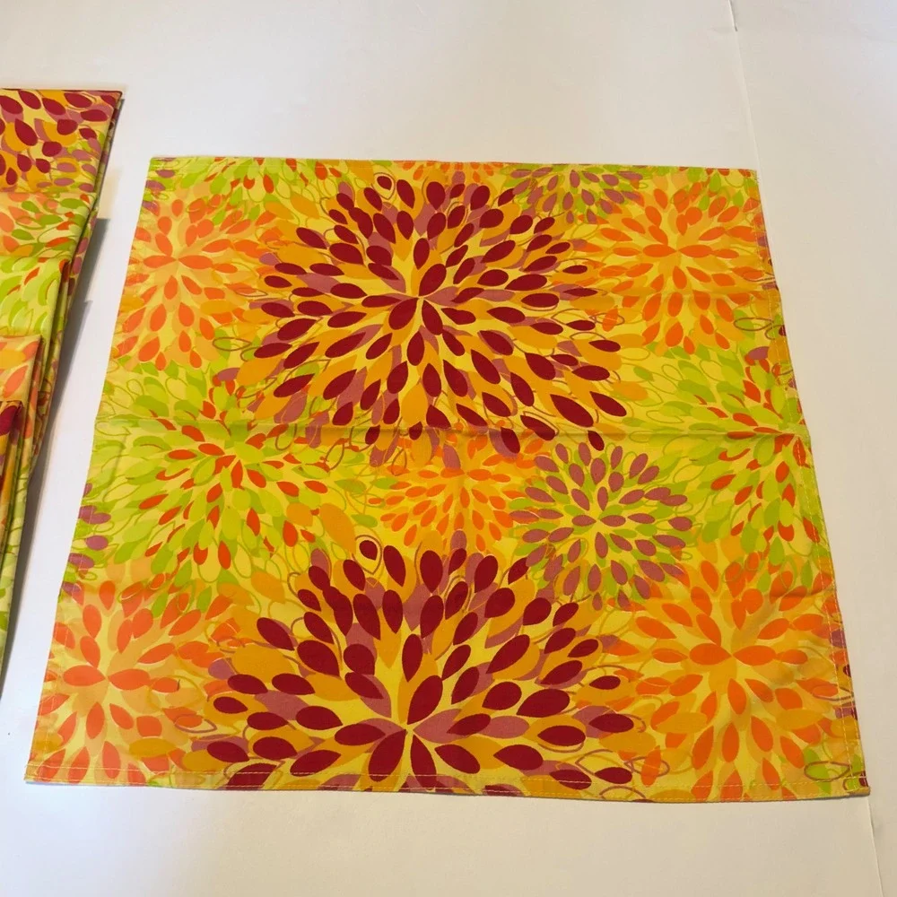 Fiesta Floral Cloth Napkins Set of 6 Yellow Orange Red Green Sunburst 18x18 Sq